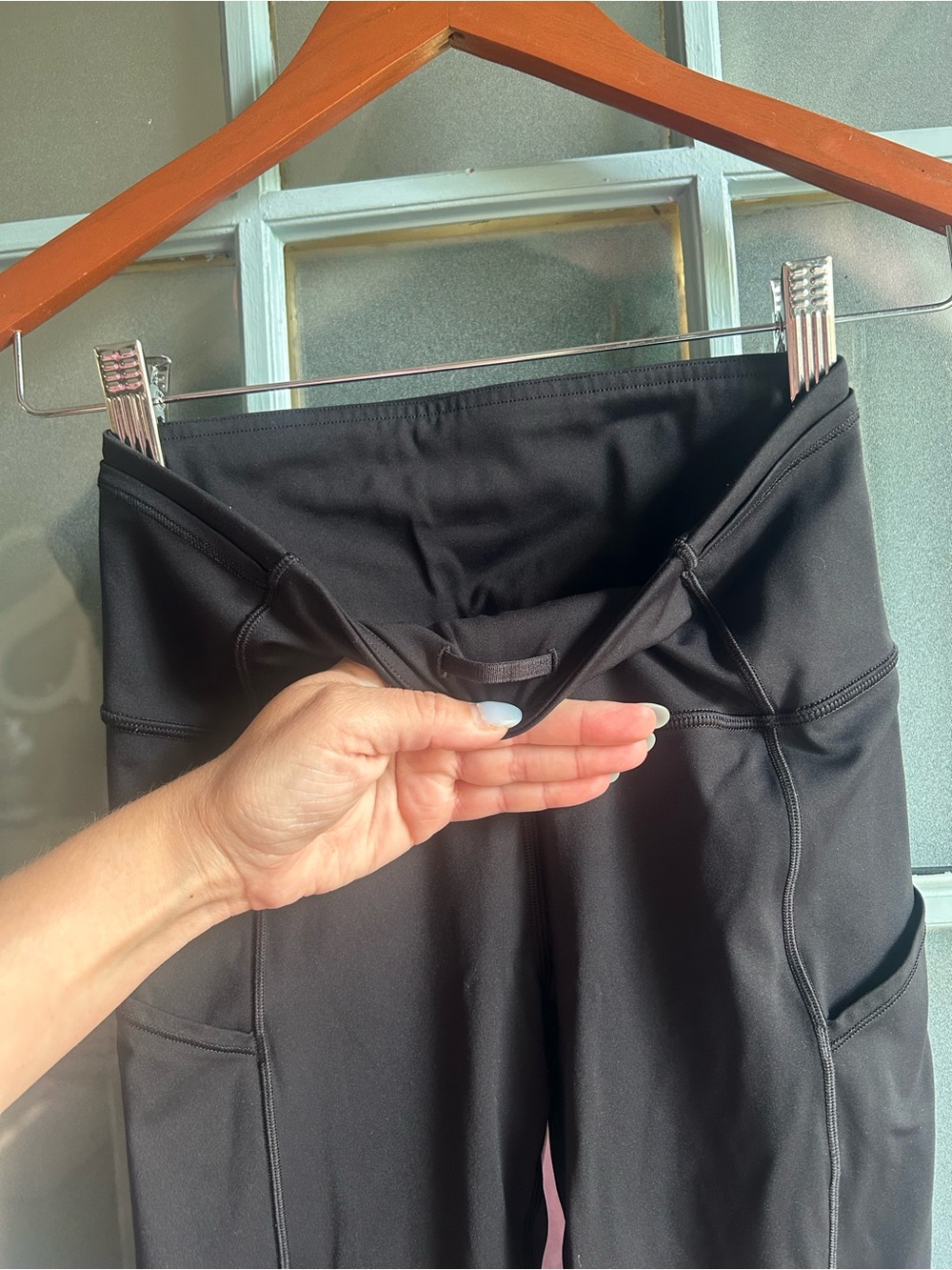 Lululemon Fast & Free 7/8 Tight II *Nulux 25" Legging Black (First Release) 4 - Picture 6 of 8